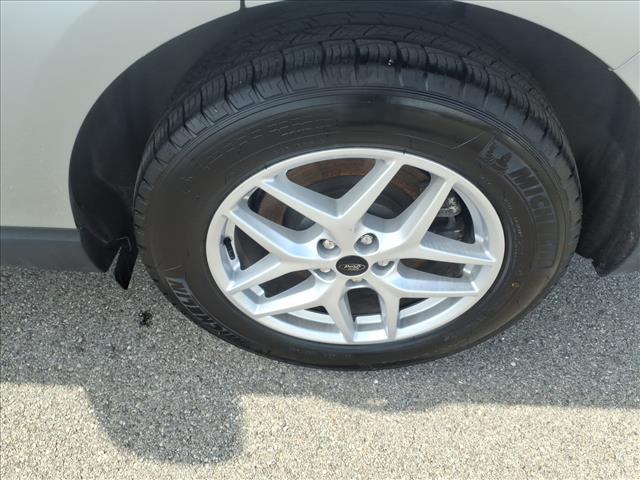 used 2024 Ford Edge car, priced at $27,500