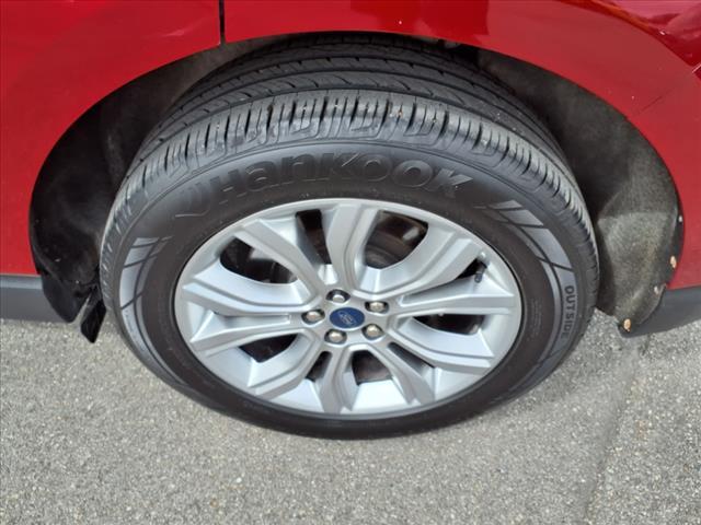 used 2022 Ford Edge car, priced at $26,997