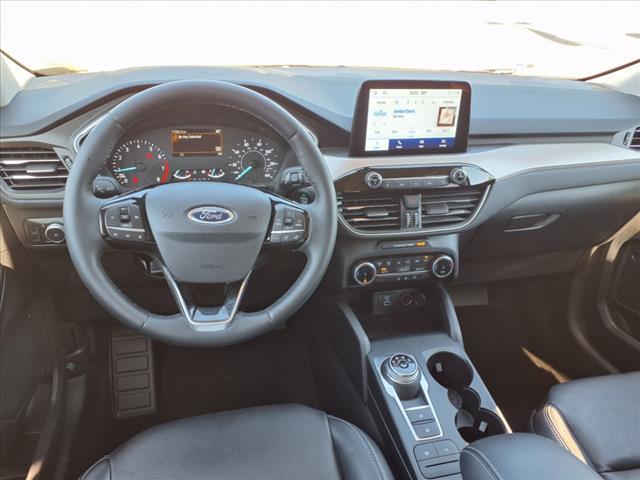 used 2022 Ford Escape car, priced at $25,998