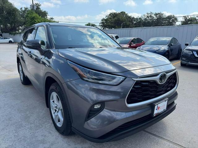used 2021 Toyota Highlander car, priced at $21,950