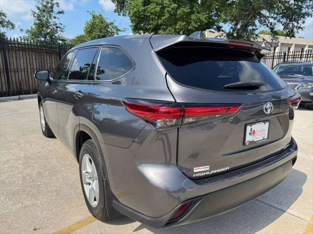 used 2021 Toyota Highlander car, priced at $21,950