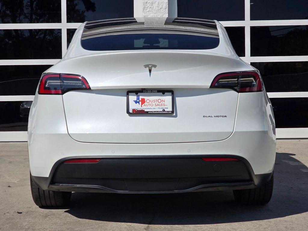 used 2022 Tesla Model Y car, priced at $27,950