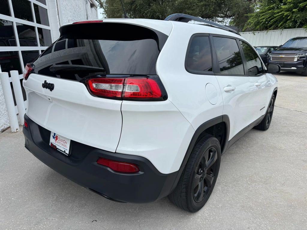 used 2018 Jeep Cherokee car, priced at $13,925