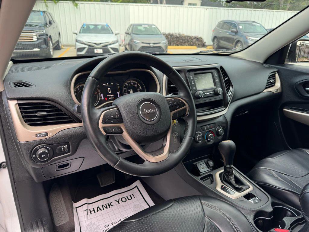 used 2018 Jeep Cherokee car, priced at $13,925