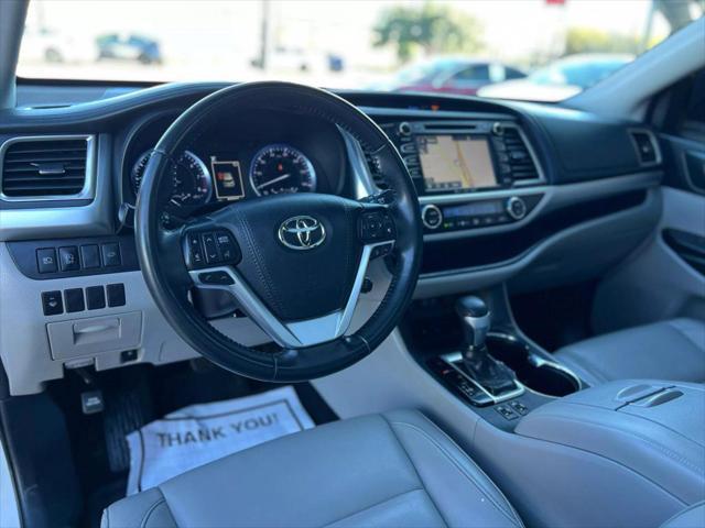 used 2018 Toyota Highlander car, priced at $22,960