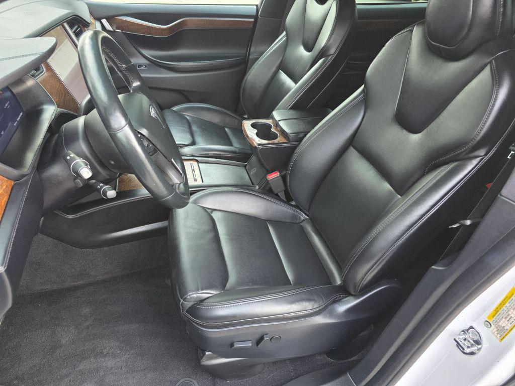 used 2021 Tesla Model X car, priced at $33,950