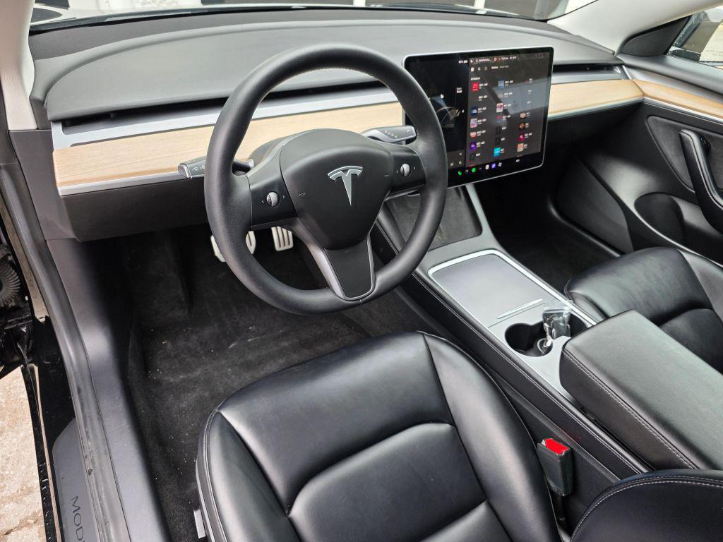 used 2021 Tesla Model 3 car, priced at $27,950