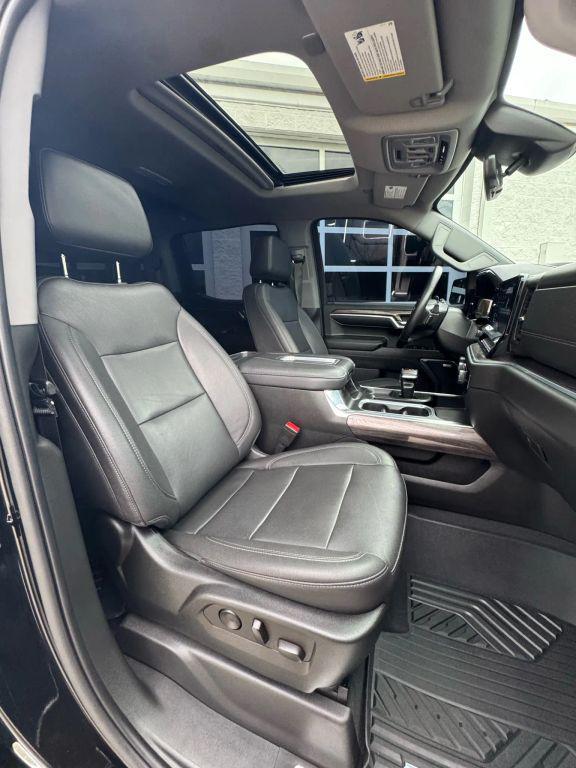 used 2022 Chevrolet Silverado 1500 car, priced at $38,950