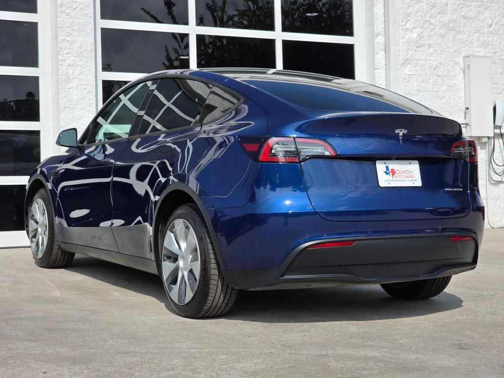 used 2022 Tesla Model Y car, priced at $27,950