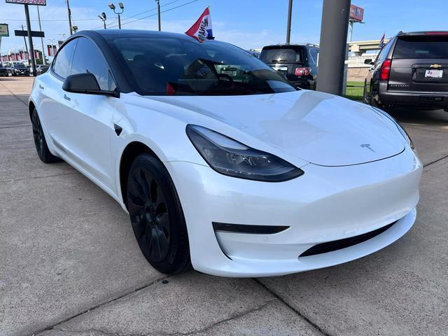 used 2021 Tesla Model 3 car, priced at $29,825