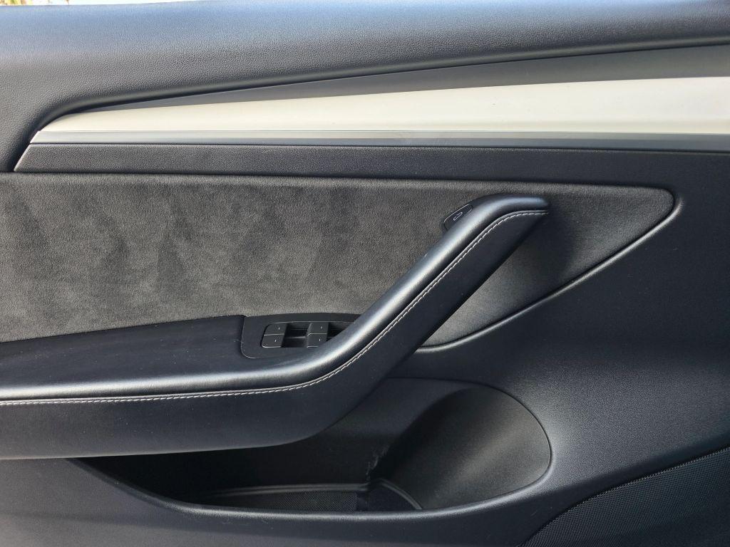 used 2022 Tesla Model 3 car, priced at $25,995
