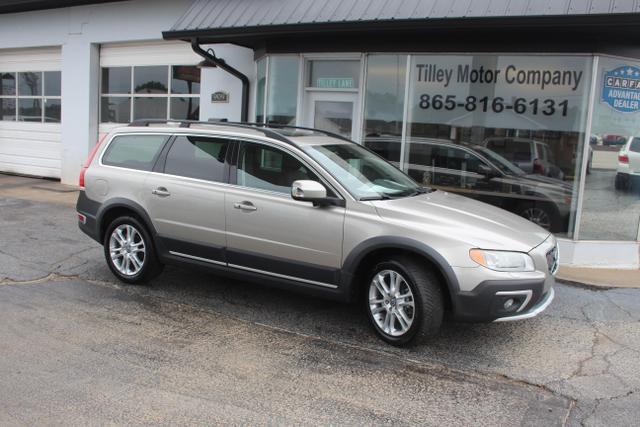 used 2016 Volvo XC70 car, priced at $12,000