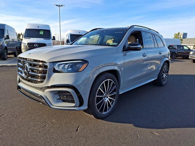 new 2025 Mercedes-Benz GLS 450 car, priced at $105,975