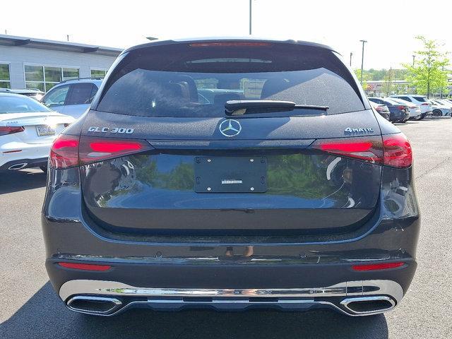 new 2025 Mercedes-Benz GLC 300 car, priced at $55,535