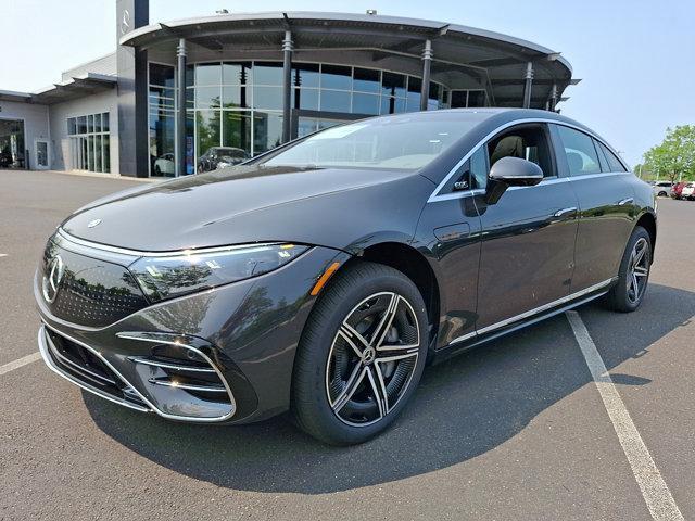 new 2025 Mercedes-Benz EQS 450 car, priced at $114,195