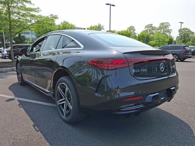new 2025 Mercedes-Benz EQS 450 car, priced at $114,195