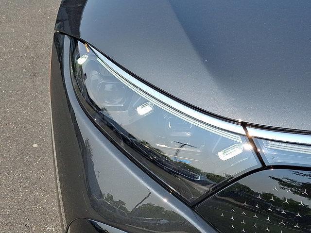 new 2025 Mercedes-Benz EQS 450 car, priced at $114,195
