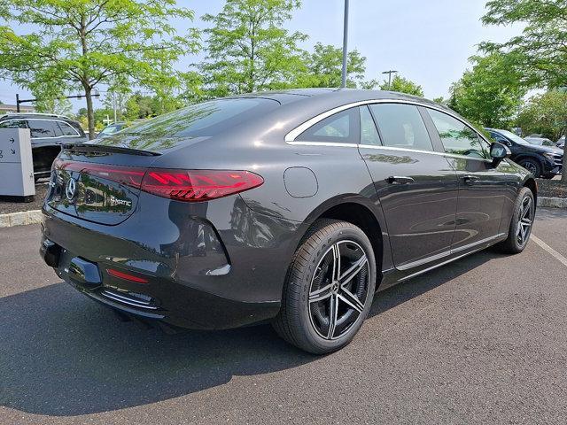 new 2025 Mercedes-Benz EQS 450 car, priced at $114,195