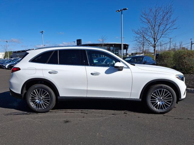 new 2025 Mercedes-Benz GLC 300 car, priced at $54,535