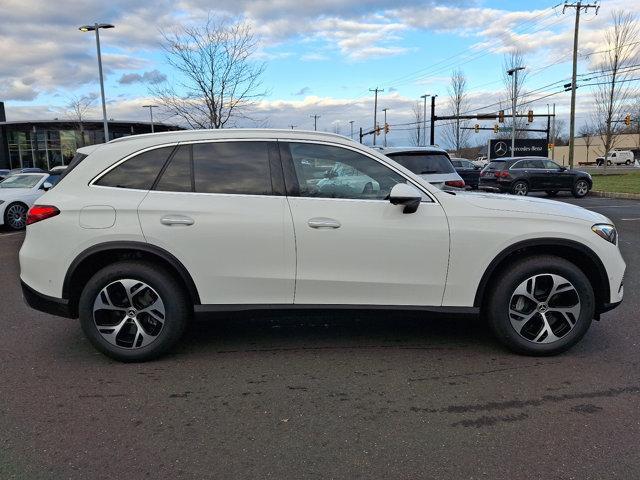 new 2025 Mercedes-Benz GLC 350e car, priced at $61,400