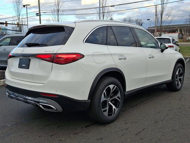 new 2025 Mercedes-Benz GLC 350e car, priced at $61,400