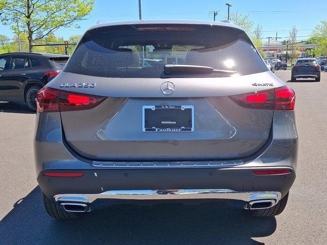 new 2025 Mercedes-Benz GLA 250 car, priced at $52,160