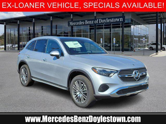 new 2025 Mercedes-Benz GLC 300 car, priced at $59,505