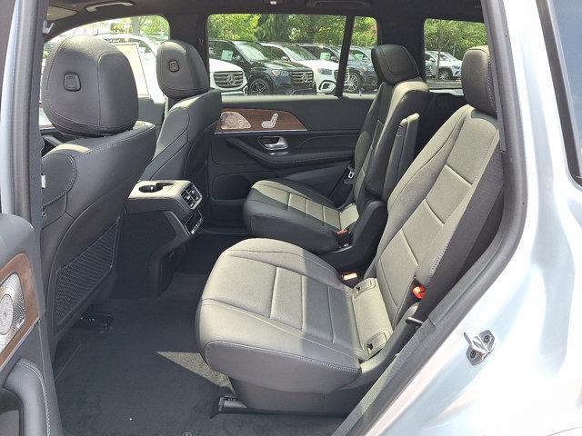 new 2025 Mercedes-Benz GLS 450 car, priced at $95,365