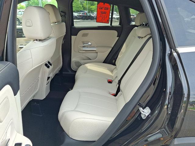 new 2025 Mercedes-Benz GLA 250 car, priced at $48,935