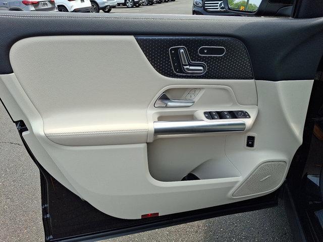 new 2025 Mercedes-Benz GLA 250 car, priced at $48,935