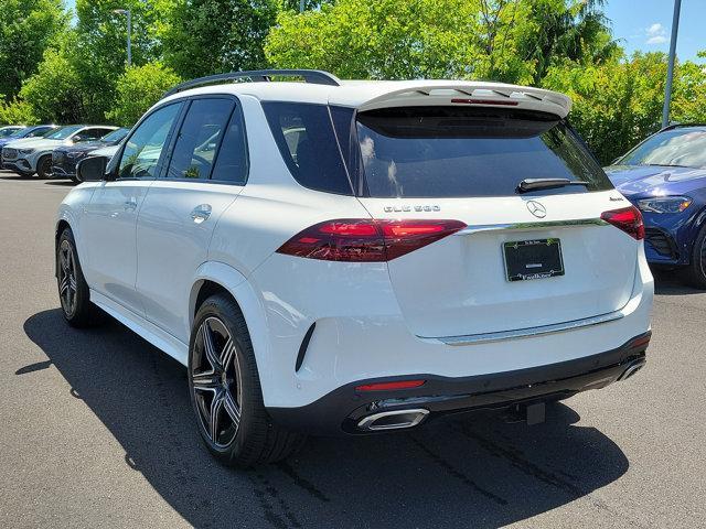 new 2024 Mercedes-Benz GLE 580 car, priced at $102,420