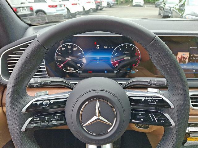 new 2025 Mercedes-Benz GLS 450 car, priced at $100,250