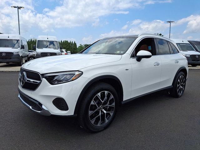 new 2025 Mercedes-Benz GLC 350e car, priced at $62,535
