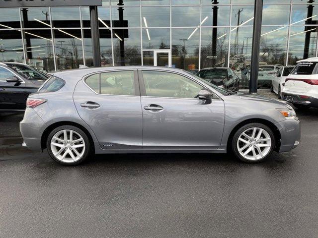 used 2015 Lexus CT 200h car, priced at $15,606