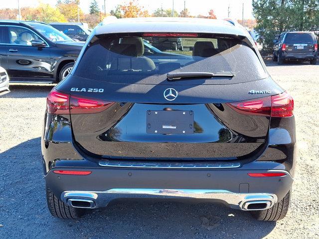 new 2025 Mercedes-Benz GLA 250 car, priced at $50,100