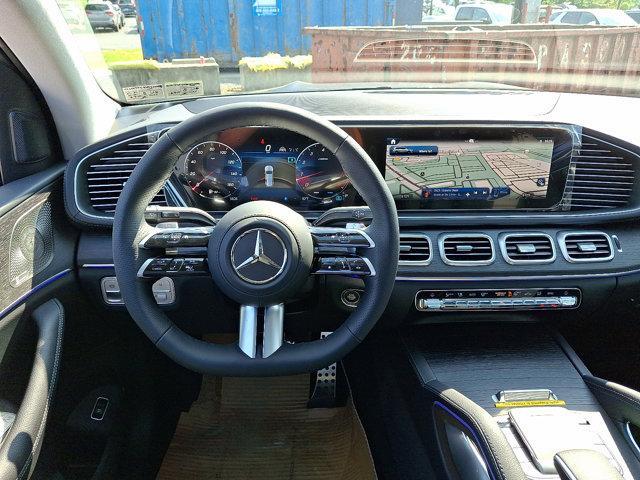 new 2025 Mercedes-Benz GLS 450 car, priced at $99,055