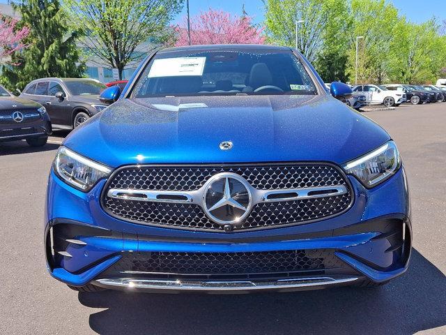 new 2025 Mercedes-Benz GLC 300 car, priced at $64,505