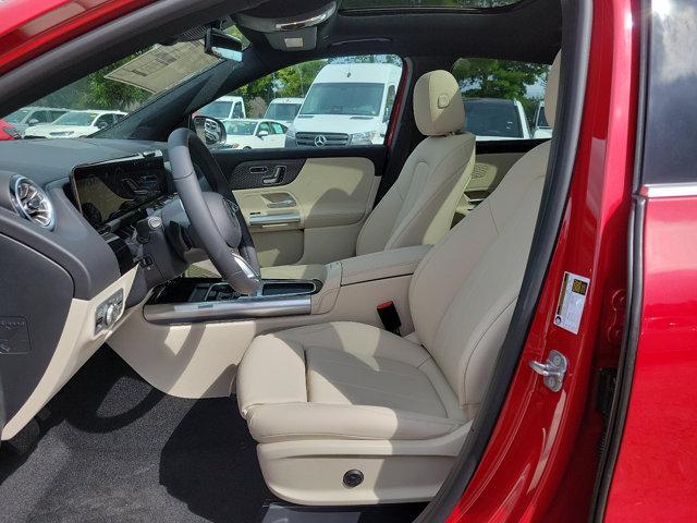 new 2025 Mercedes-Benz GLA 250 car, priced at $52,485