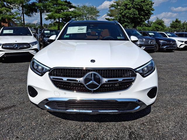 new 2025 Mercedes-Benz GLC 350e car, priced at $65,325