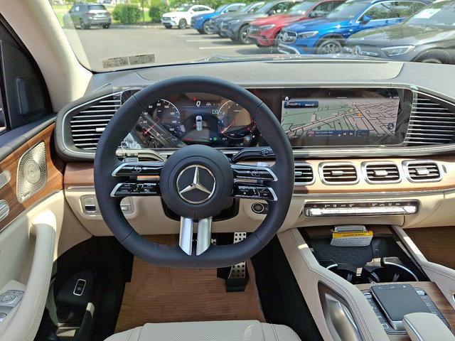 new 2025 Mercedes-Benz GLS 450 car, priced at $99,570