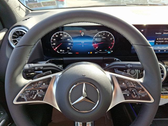 new 2025 Mercedes-Benz GLA 250 car, priced at $47,295