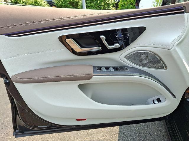 new 2025 Mercedes-Benz EQS 450 car, priced at $113,755