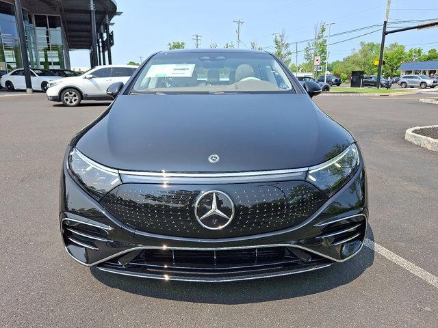 new 2025 Mercedes-Benz EQS 450 car, priced at $113,755