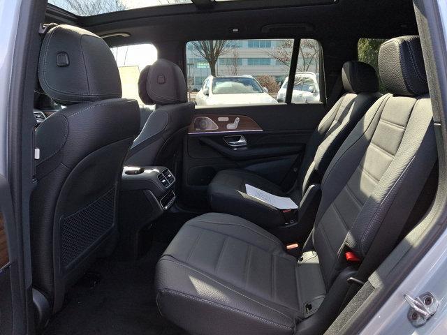 new 2025 Mercedes-Benz GLS 450 car, priced at $98,735