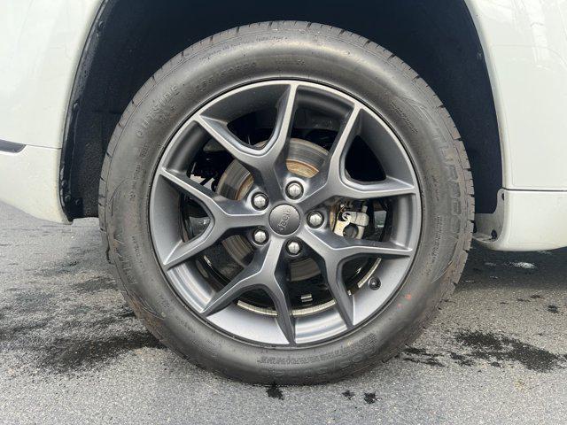 used 2019 Jeep Grand Cherokee car, priced at $22,120