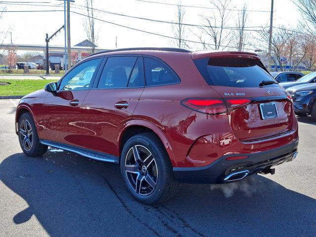 new 2025 Mercedes-Benz GLC 300 car, priced at $66,305