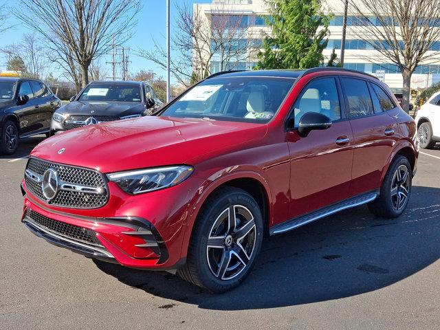 new 2025 Mercedes-Benz GLC 300 car, priced at $66,305