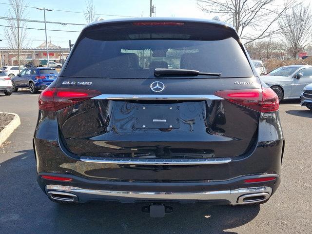 new 2025 Mercedes-Benz GLE 580 car, priced at $93,465