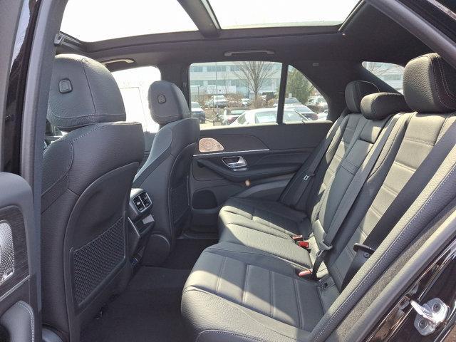 new 2025 Mercedes-Benz GLE 580 car, priced at $93,465