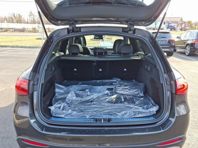 new 2025 Mercedes-Benz GLC 350e car, priced at $69,135